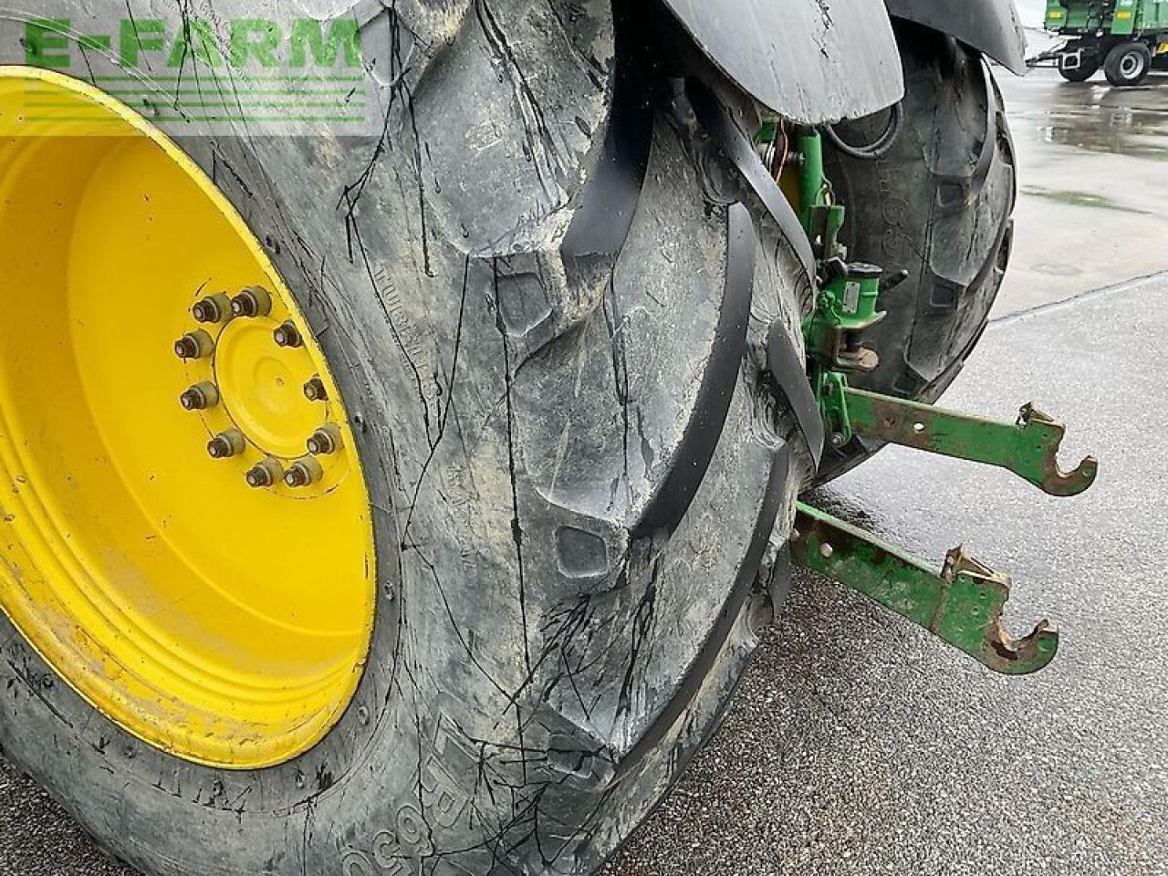 Tractor John Deere 6210r: foto 17 Tractor John Deere 6210r: foto 17