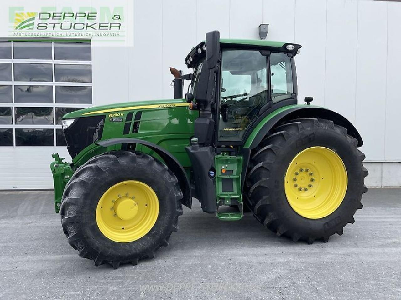 Tractor John Deere 6230r: foto 13