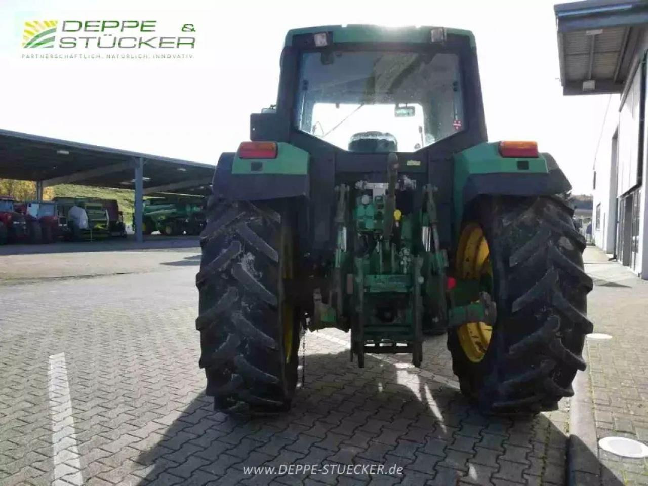 John Deere 6310 - Tractor: foto 5 John Deere 6310 - Tractor: foto 5