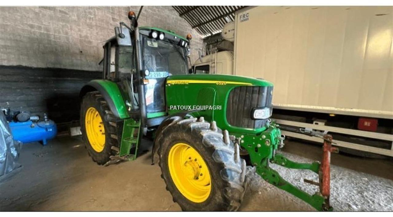 John Deere 6520 - Tractor: foto 1 John Deere 6520 - Tractor: foto 1
