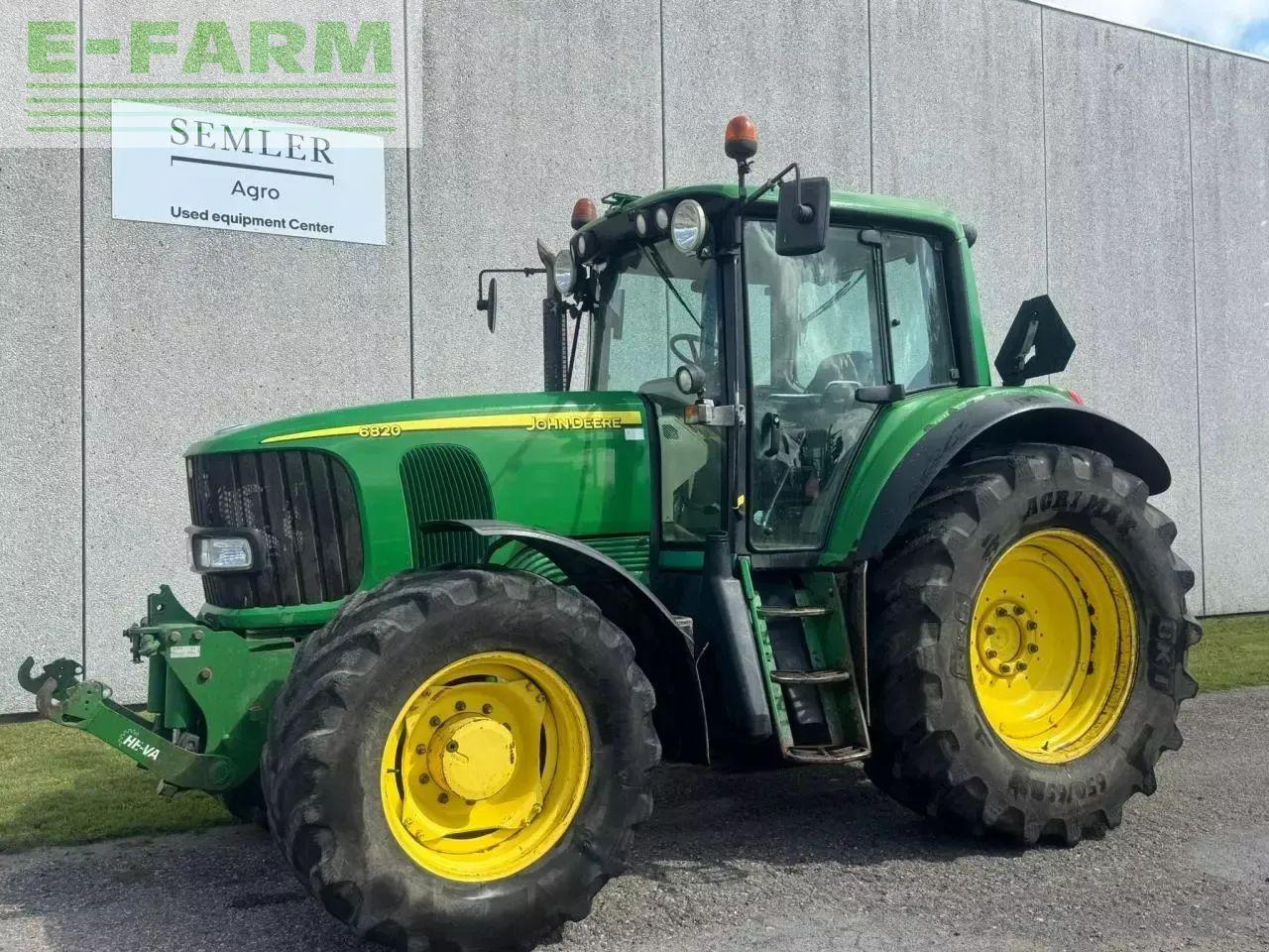 John Deere 6820 - Tractor: foto 1 John Deere 6820 - Tractor: foto 1