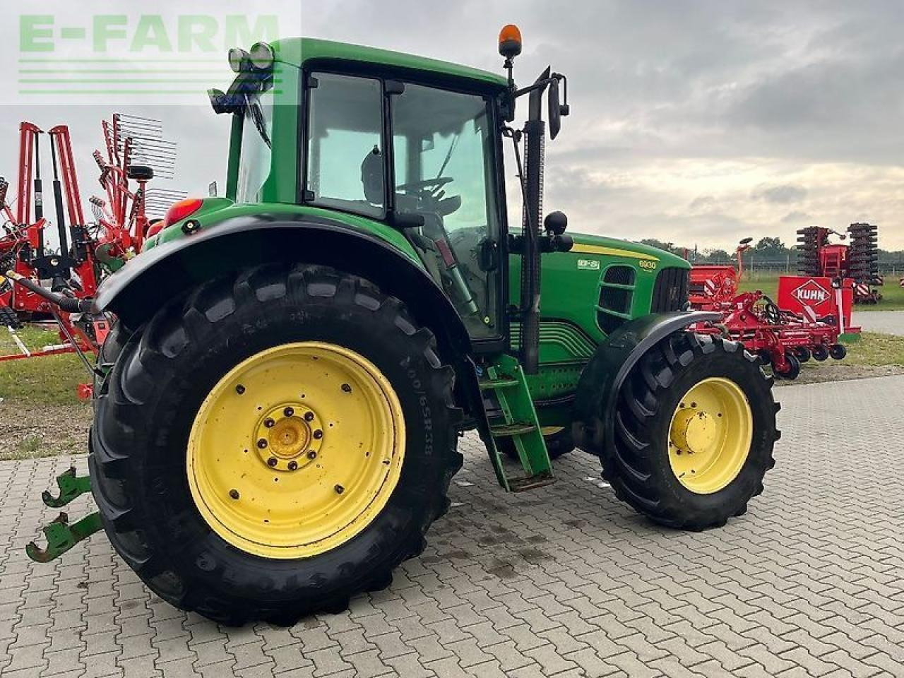 John Deere 6930 premium - Tractor: foto 5 John Deere 6930 premium - Tractor: foto 5