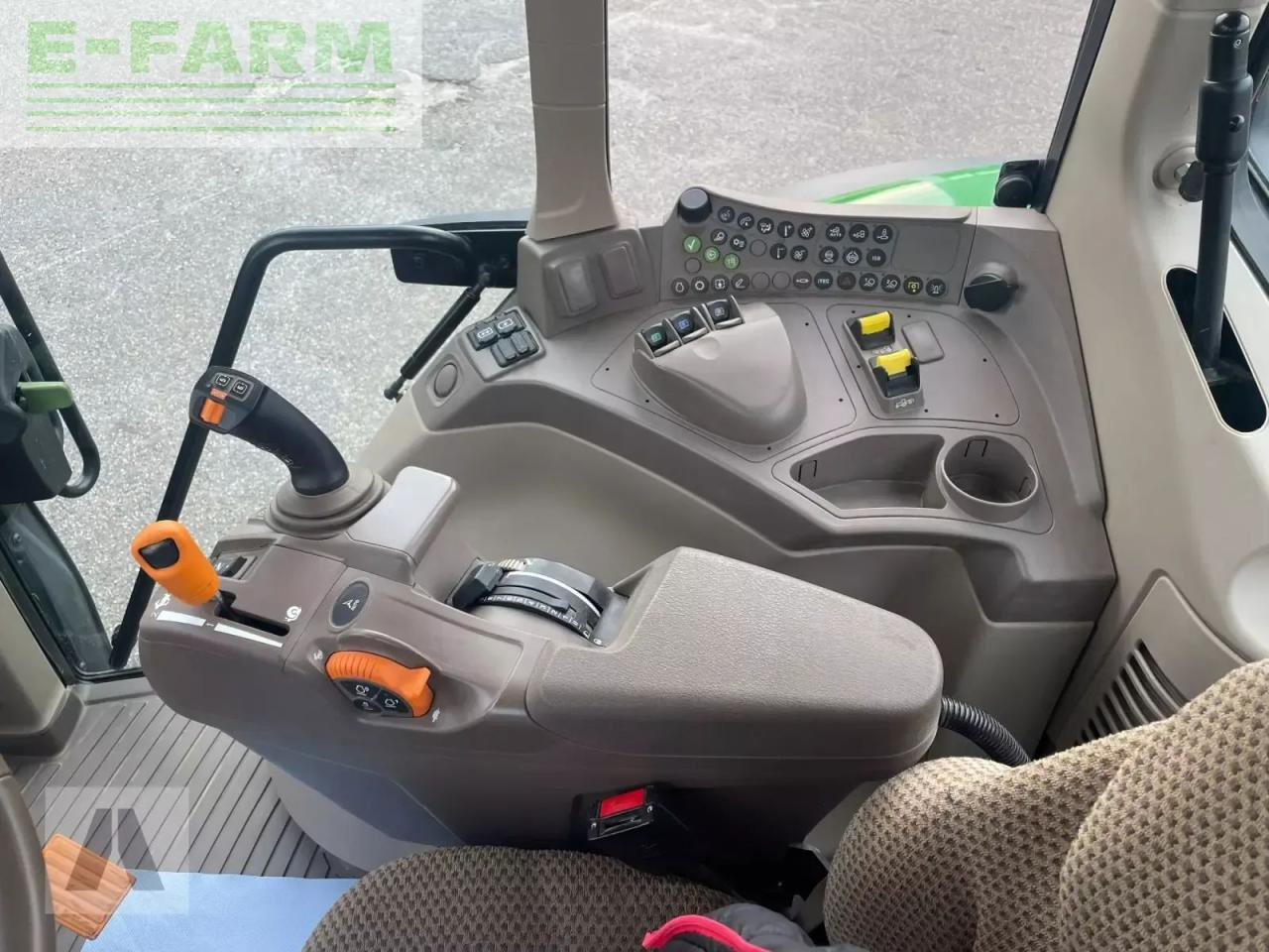 Tractor John Deere 6m125: foto 21 Tractor John Deere 6m125: foto 21