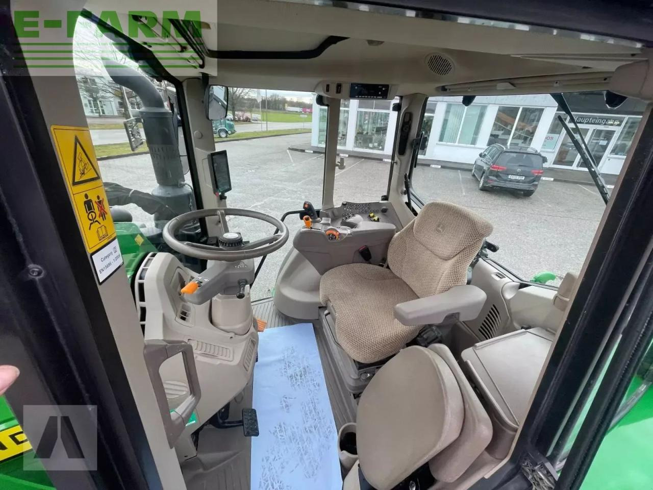 Tractor John Deere 6m125: foto 17 Tractor John Deere 6m125: foto 17