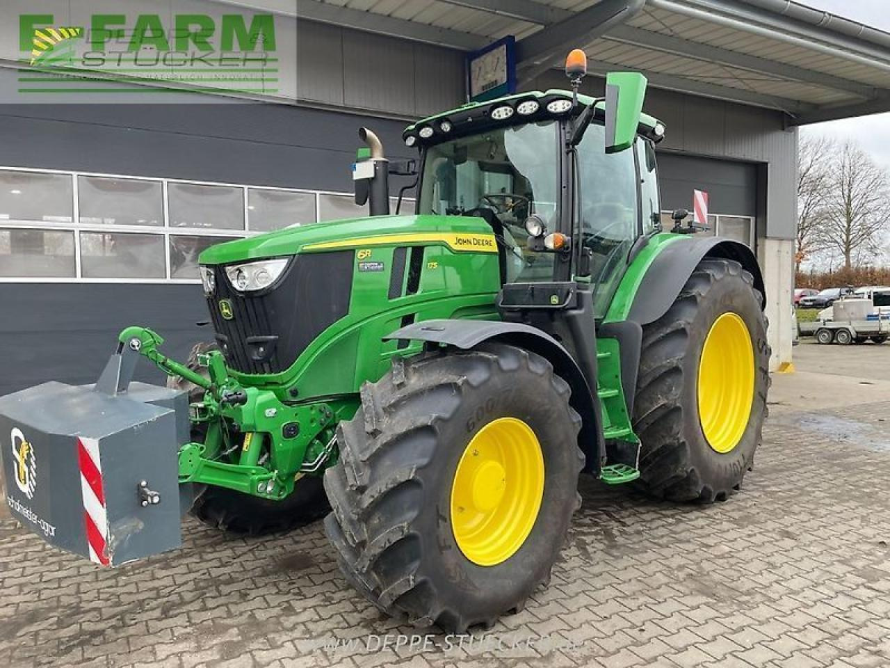 John Deere 6r 175 - Tractor: foto 1 John Deere 6r 175 - Tractor: foto 1