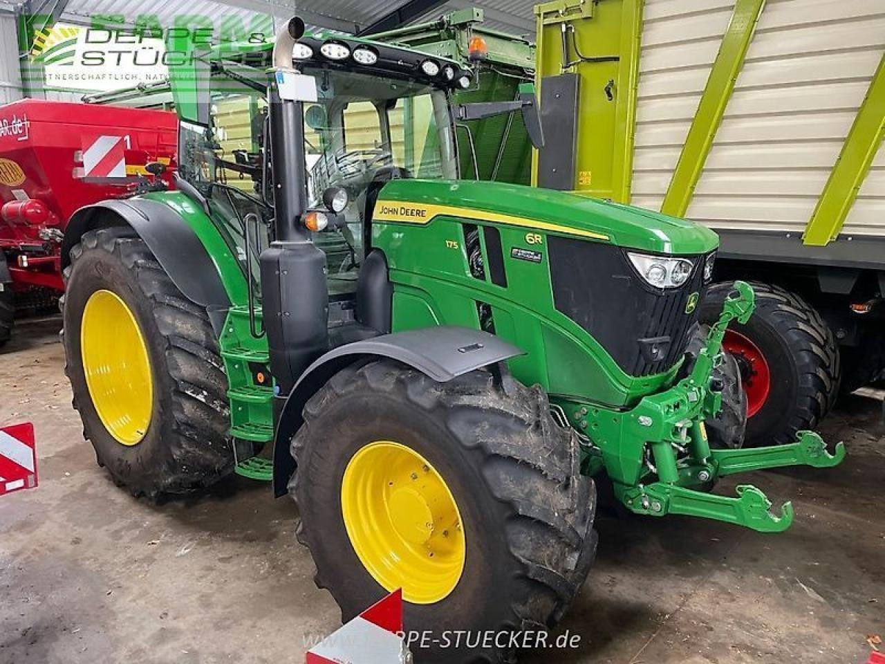 John Deere 6r 175 - Tractor: foto 1 John Deere 6r 175 - Tractor: foto 1