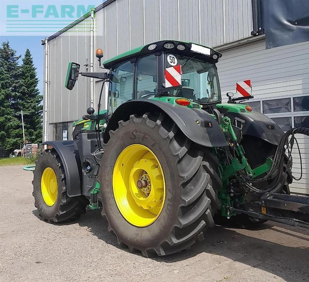 John Deere 6r 215 - Tractor: foto 5 John Deere 6r 215 - Tractor: foto 5