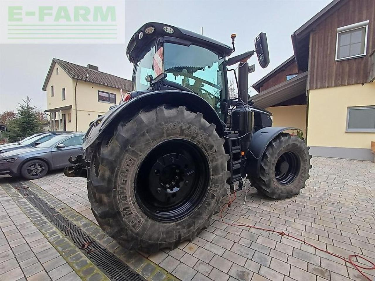 John Deere 6r 250 black edition - Tractor: foto 3 John Deere 6r 250 black edition - Tractor: foto 3