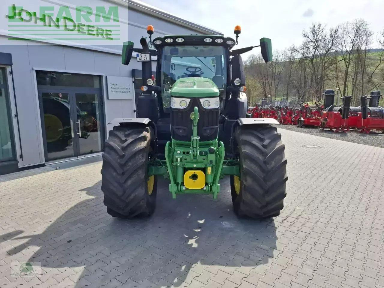 John Deere 6r 250 - command pro - Tractor: foto 2 John Deere 6r 250 - command pro - Tractor: foto 2