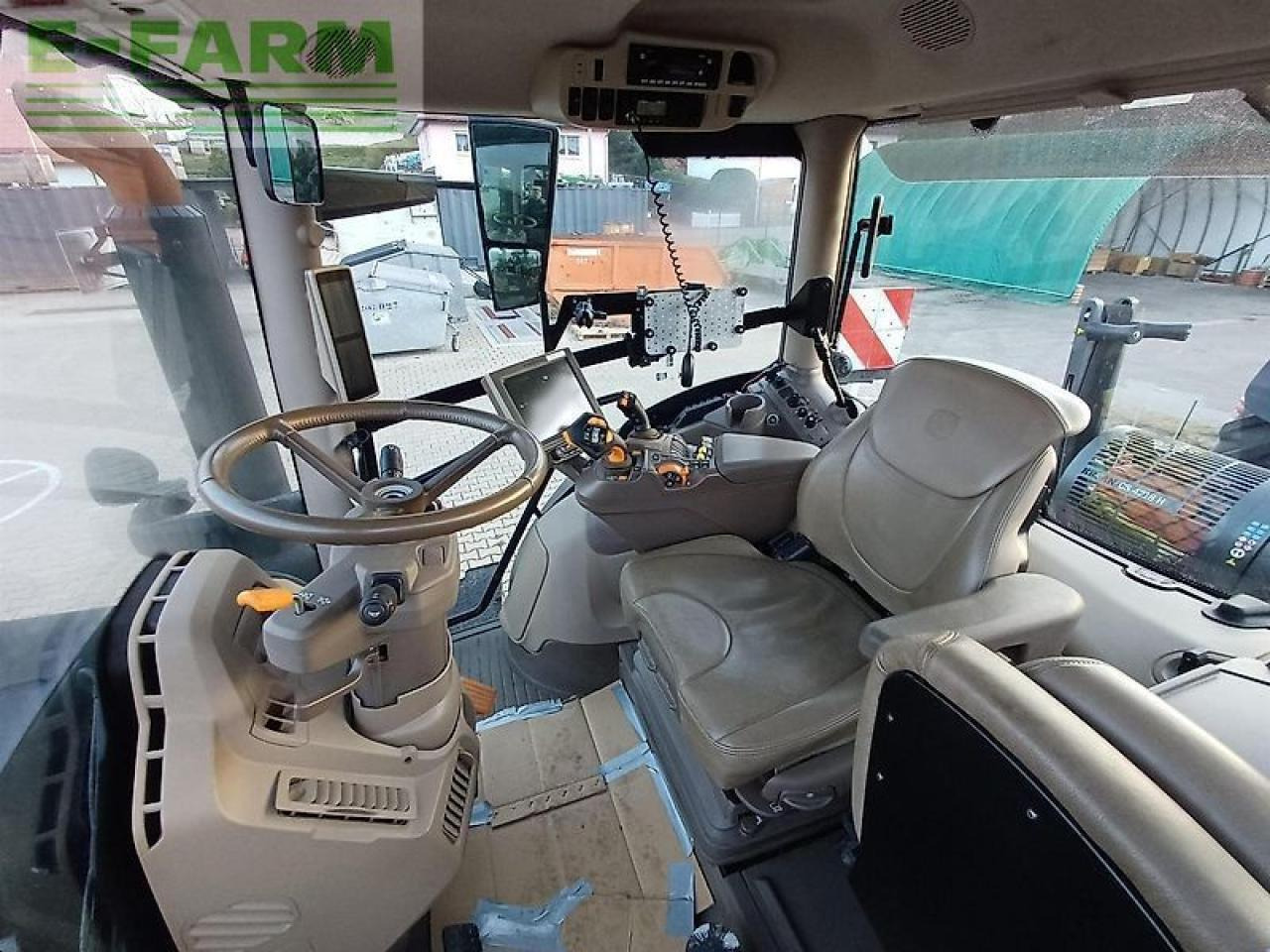 John Deere 6r 250 - command pro, autotrac - Tractor: foto 5 John Deere 6r 250 - command pro, autotrac - Tractor: foto 5