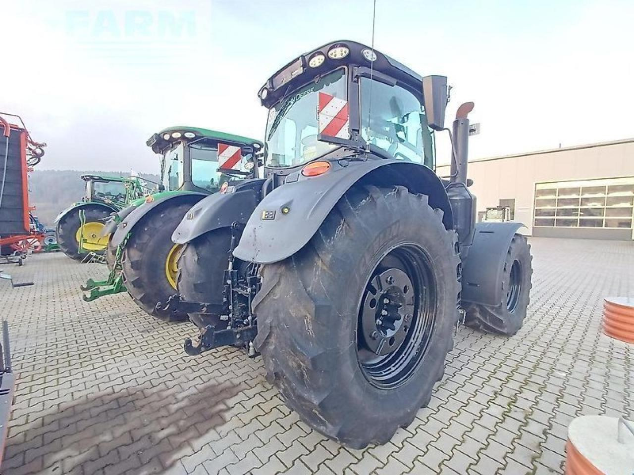 John Deere 6r 250 - command pro, autotrac - Tractor: foto 4 John Deere 6r 250 - command pro, autotrac - Tractor: foto 4