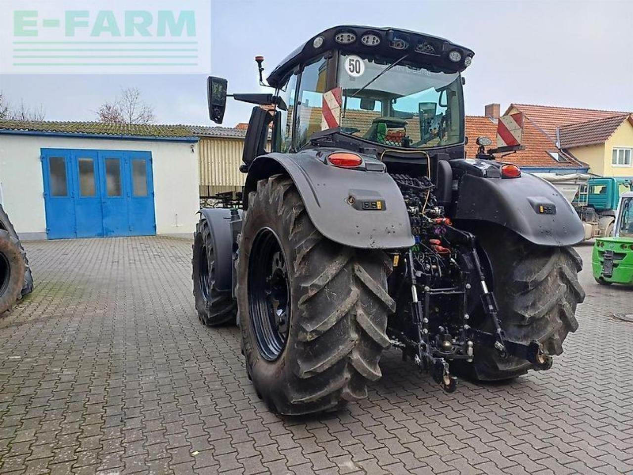 John Deere 6r 250 sonderlackierung-schwarz - Tractor: foto 4 John Deere 6r 250 sonderlackierung-schwarz - Tractor: foto 4