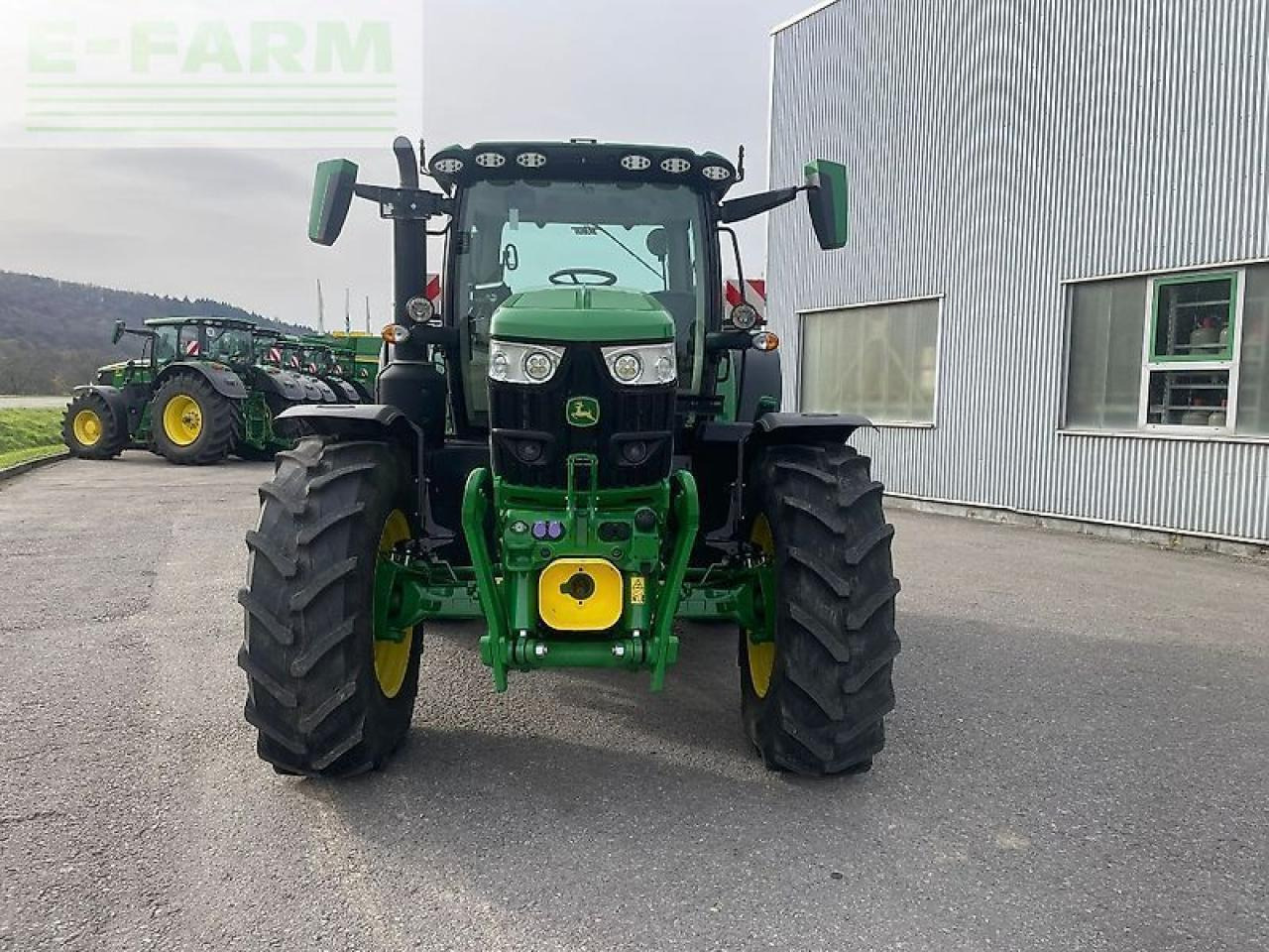 John Deere 6r155 / 6r 155 - Tractor: foto 3 John Deere 6r155 / 6r 155 - Tractor: foto 3