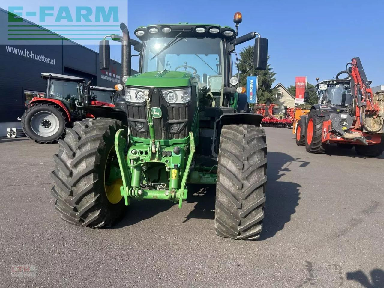 John Deere 6r155 autopowr - Tractor: foto 4 John Deere 6r155 autopowr - Tractor: foto 4