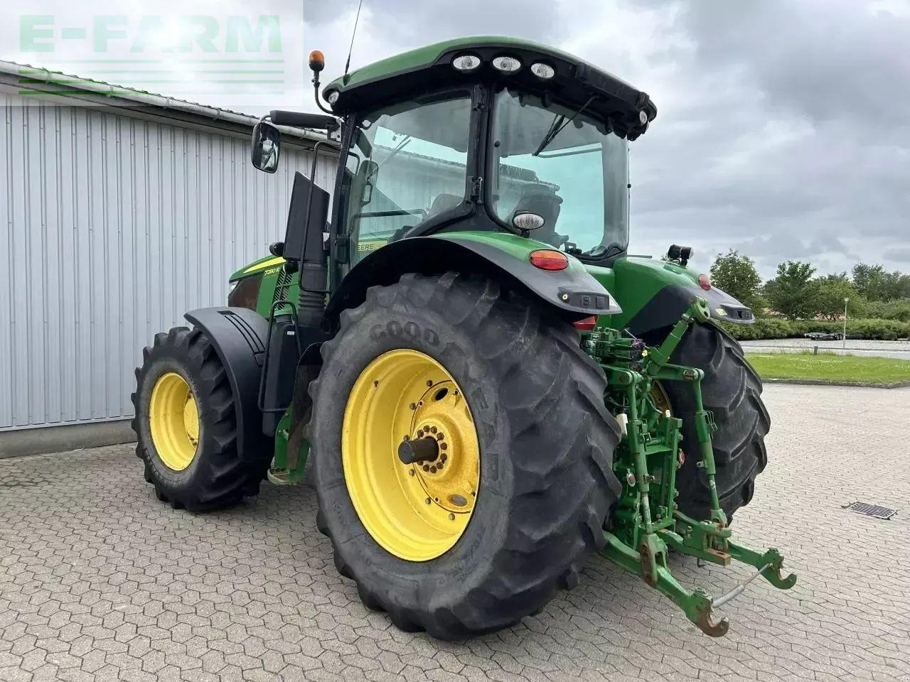 Tractor John Deere 7280r: foto 19
