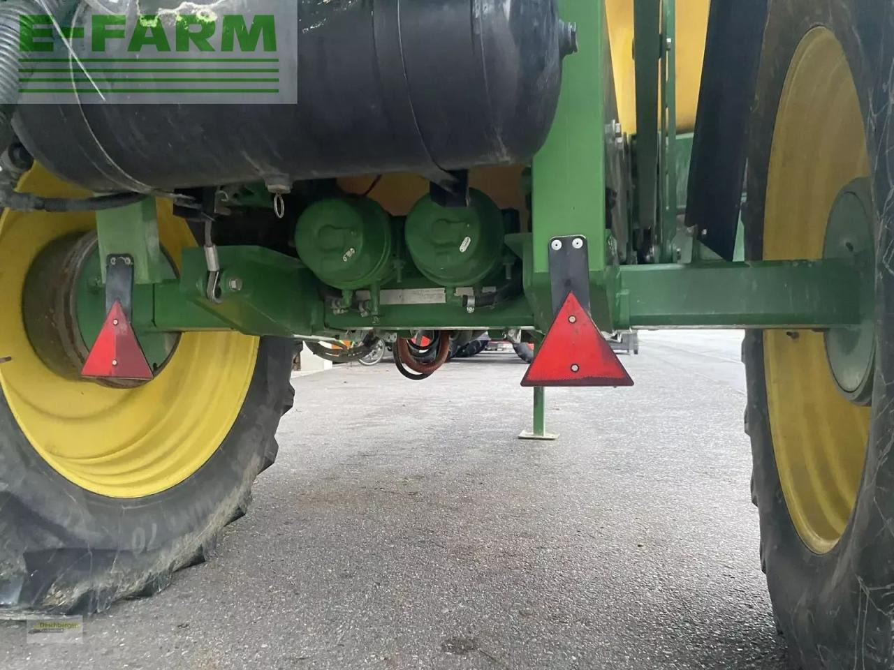 Pulverizador arrastrado John Deere 740 - 28 m: foto 10