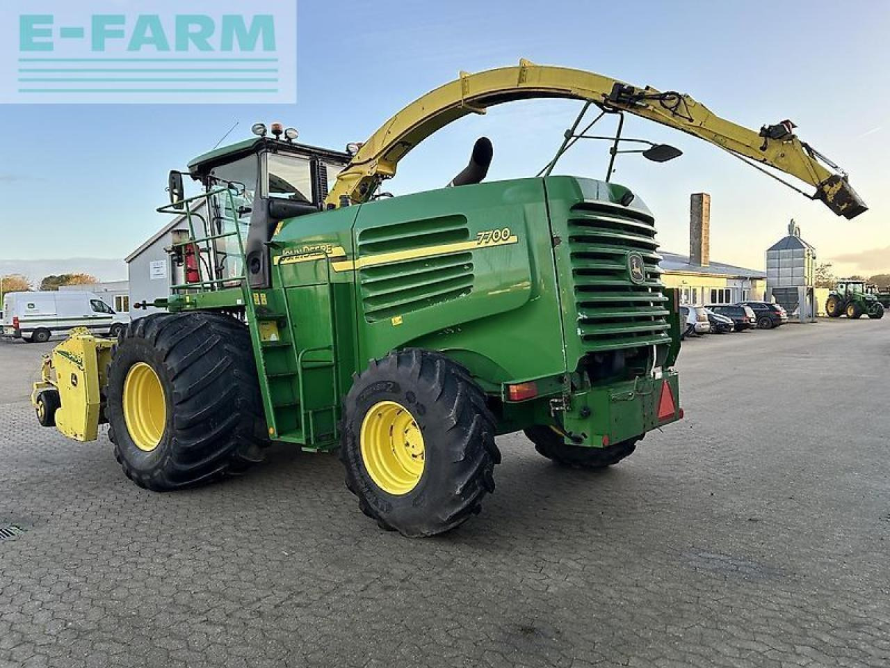 Tractor John Deere 7700: foto 12