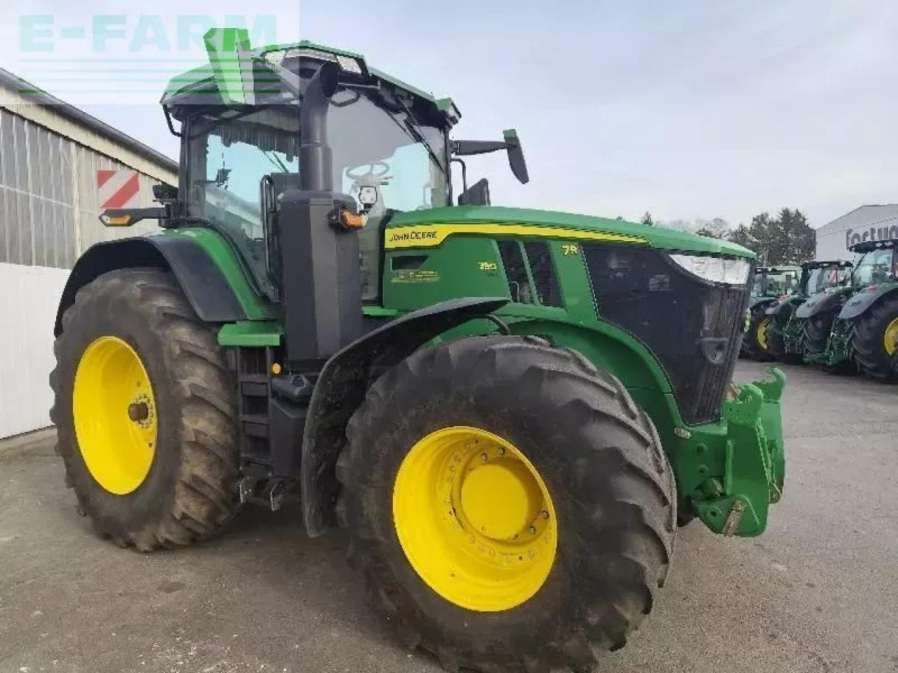 John Deere 7r 330 - Tractor: foto 2 John Deere 7r 330 - Tractor: foto 2