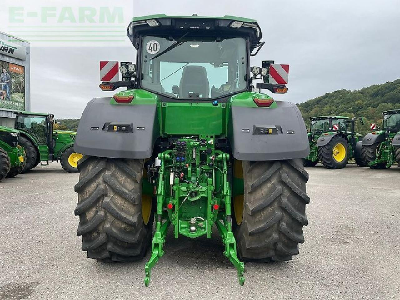 John Deere 7r330 / 7r 330 - Tractor: foto 4 John Deere 7r330 / 7r 330 - Tractor: foto 4
