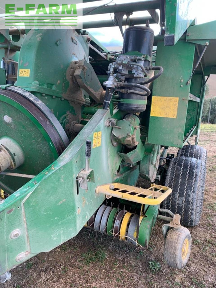 Empacadora de pacas cuadradas John Deere John Deere 690: foto 10