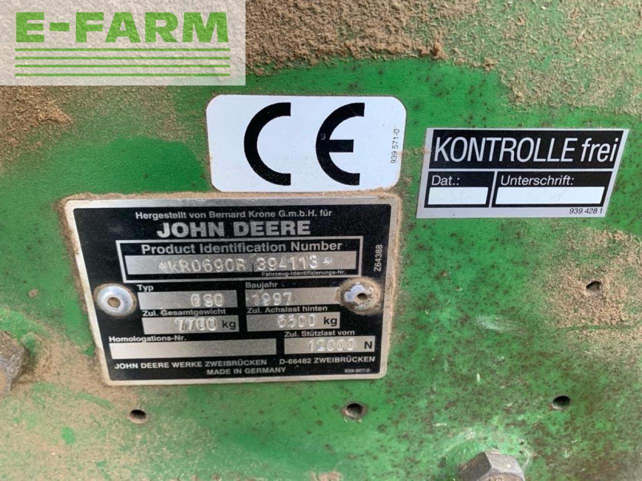 Empacadora de pacas cuadradas John Deere John Deere 690: foto 15