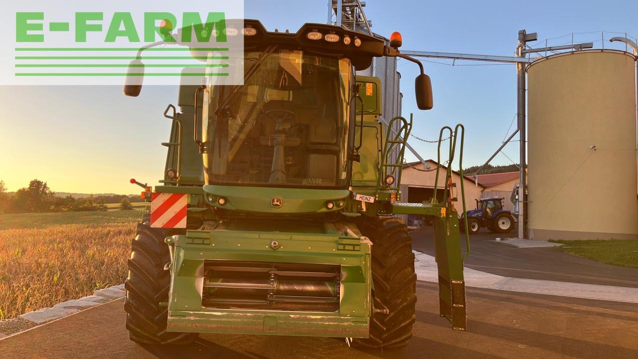 John Deere T550 HM - Cosechadora de granos: foto 3 John Deere T550 HM - Cosechadora de granos: foto 3