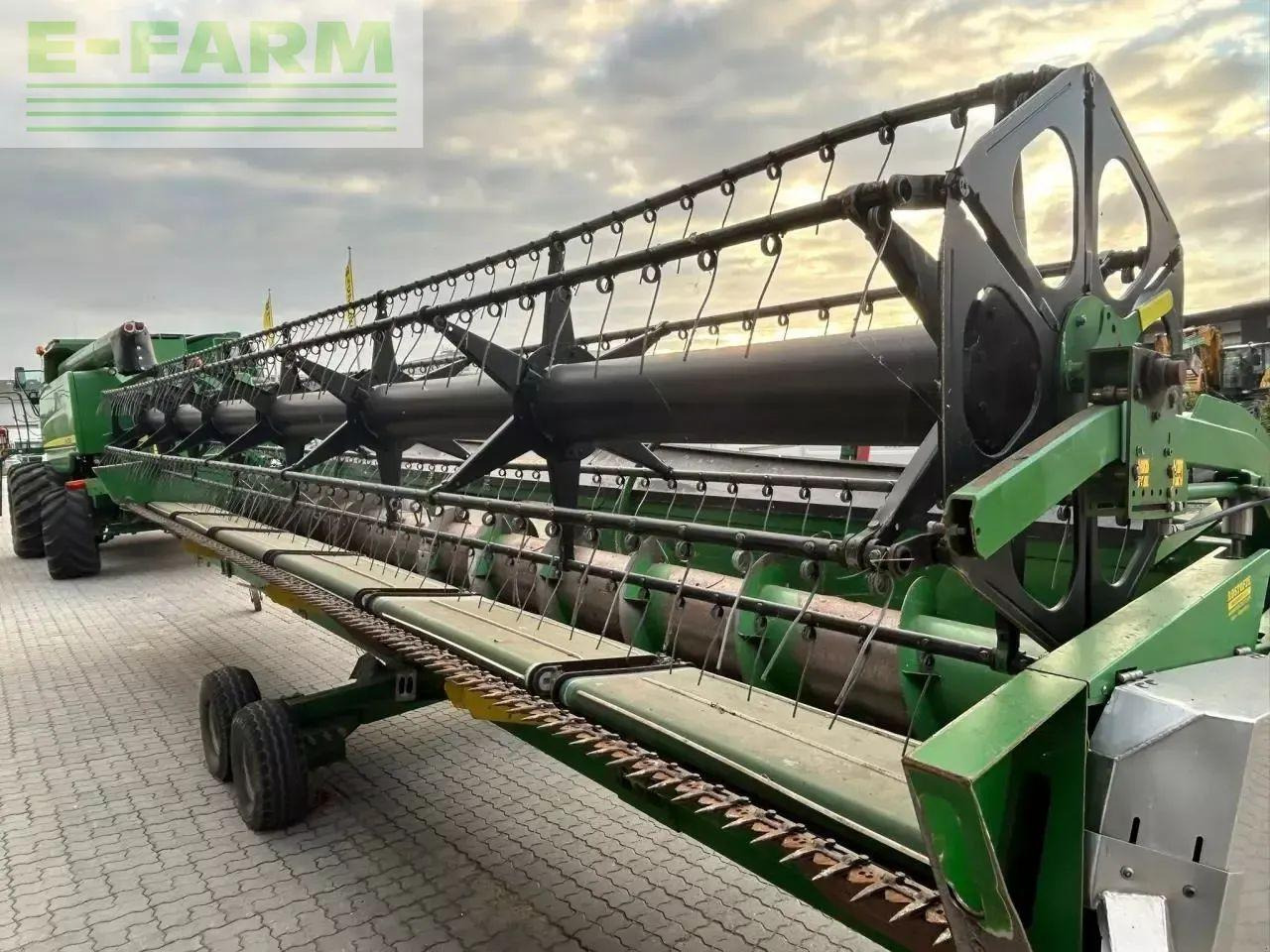 John Deere c670i - Cosechadora de granos: foto 5 John Deere c670i - Cosechadora de granos: foto 5