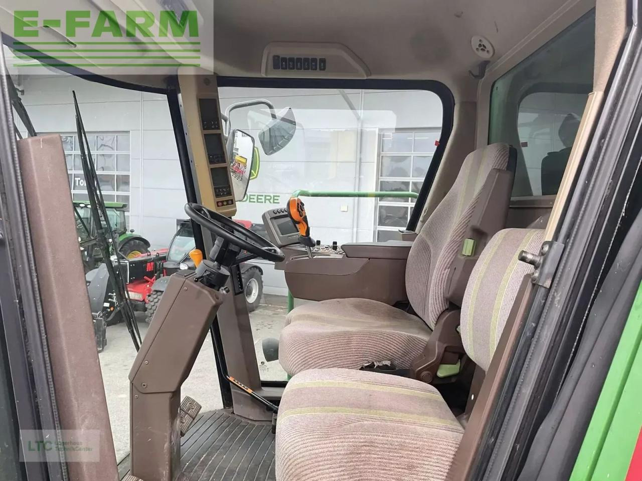 John Deere t560hm - Cosechadora de granos: foto 2 John Deere t560hm - Cosechadora de granos: foto 2