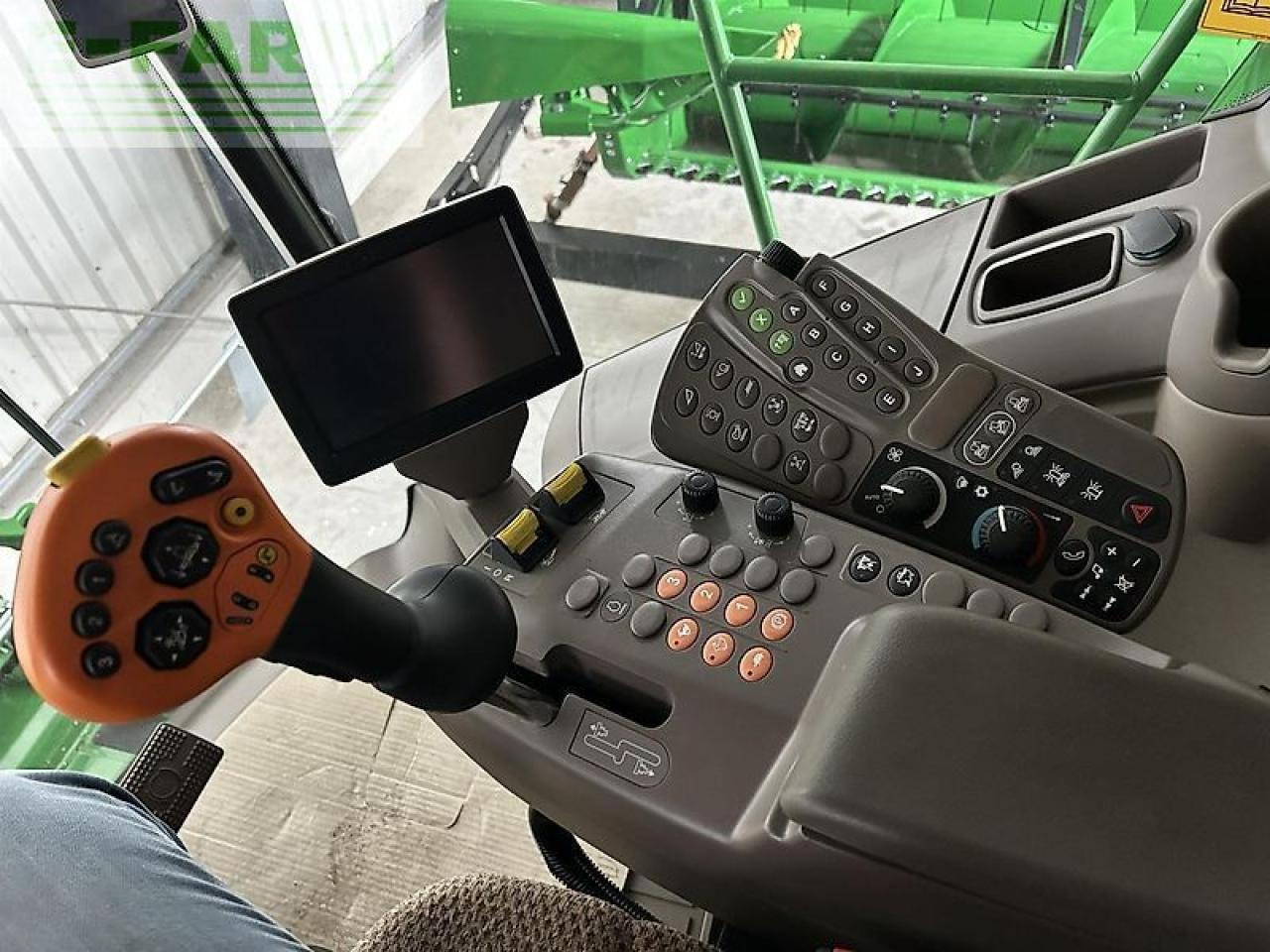 Cosechadora de granos John Deere t560i hm: foto 8