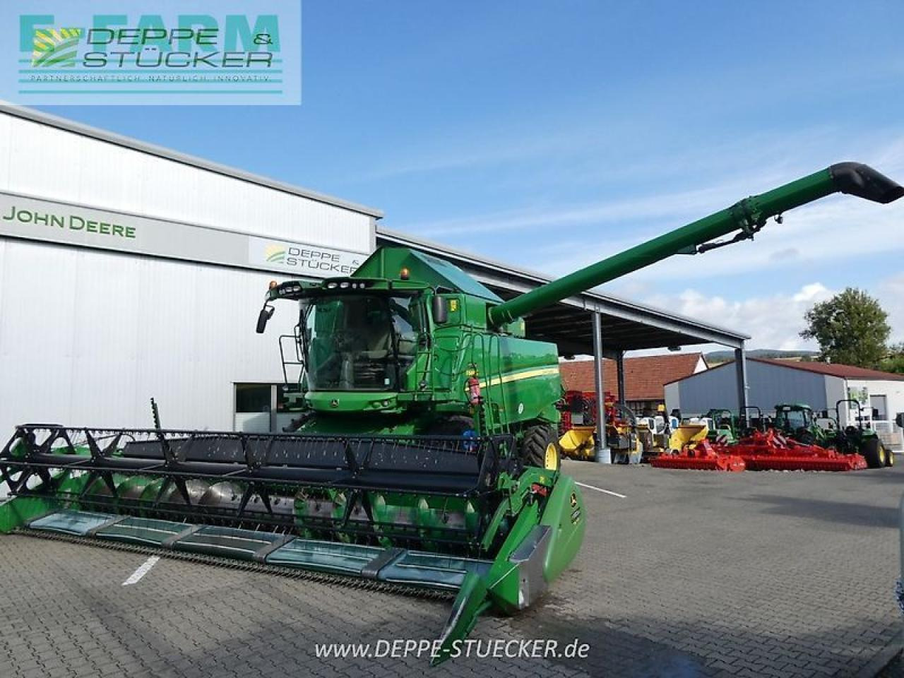 John Deere t660 ll autotrac + 625 premiumflow + sww - Cosechadora de granos: foto 1 John Deere t660 ll autotrac + 625 premiumflow + sww - Cosechadora de granos: foto 1