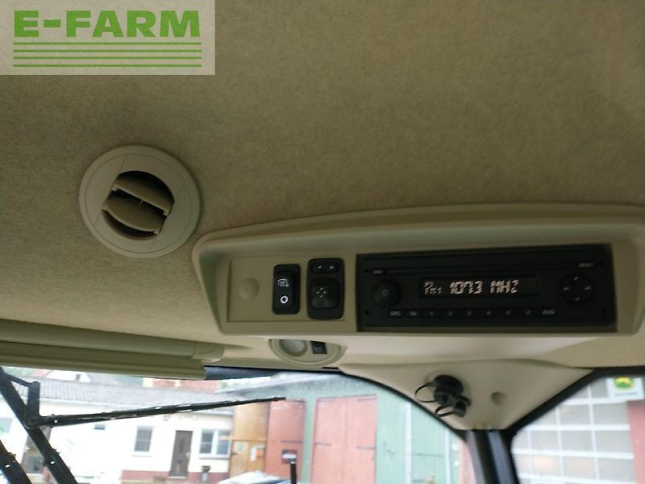 John Deere t660 my18 prod 20 - Cosechadora de granos: foto 2 John Deere t660 my18 prod 20 - Cosechadora de granos: foto 2