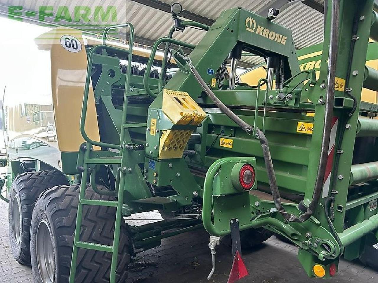 Krone big pack 1270 vc multi-bale - Empacadora de pacas cuadradas: foto 4 Krone big pack 1270 vc multi-bale - Empacadora de pacas cuadradas: foto 4