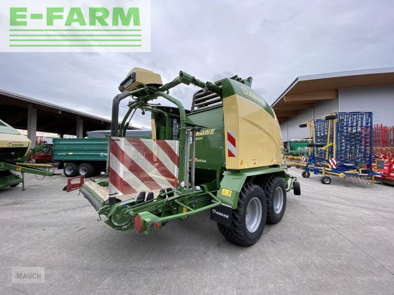 Krone cf155 xc - Empacadora de pacas cuadradas: foto 2 Krone cf155 xc - Empacadora de pacas cuadradas: foto 2