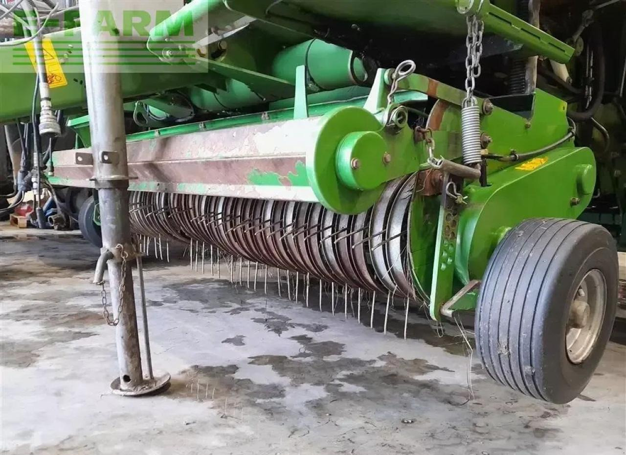 Krone comprima cf 155 xc - Empacadora de pacas cuadradas: foto 5 Krone comprima cf 155 xc - Empacadora de pacas cuadradas: foto 5