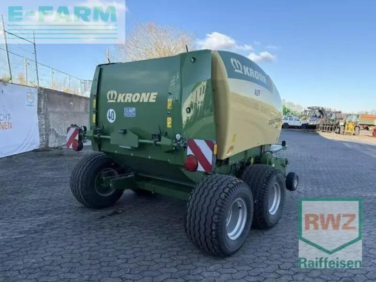 Krone comprima f125 xc - Empacadora de pacas cuadradas: foto 2 Krone comprima f125 xc - Empacadora de pacas cuadradas: foto 2
