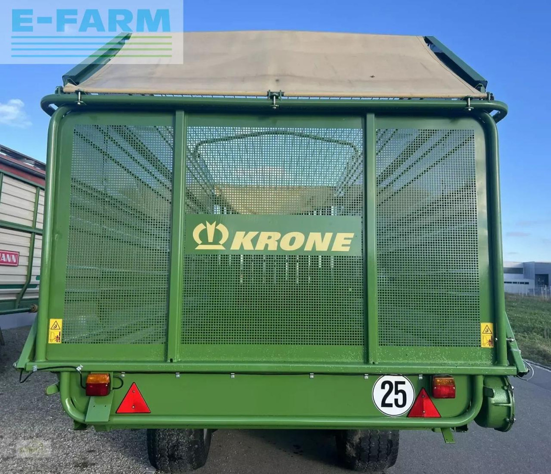 Krone titan 6/48 gl all in im guten zustand - mit zusätzlichen tasträdern hinter der pick-up - Remolque autocargador: foto 5 Krone titan 6/48 gl all in im guten zustand - mit zusätzlichen tasträdern hinter der pick-up - Remolque autocargador: foto 5