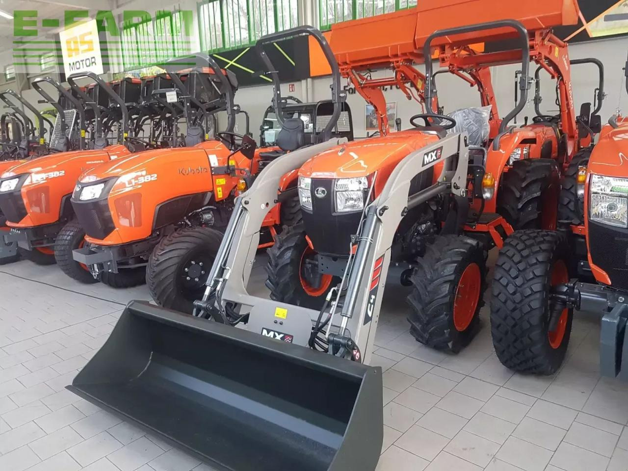 Kubota l1-552 rops - Tractor: foto 5 Kubota l1-552 rops - Tractor: foto 5