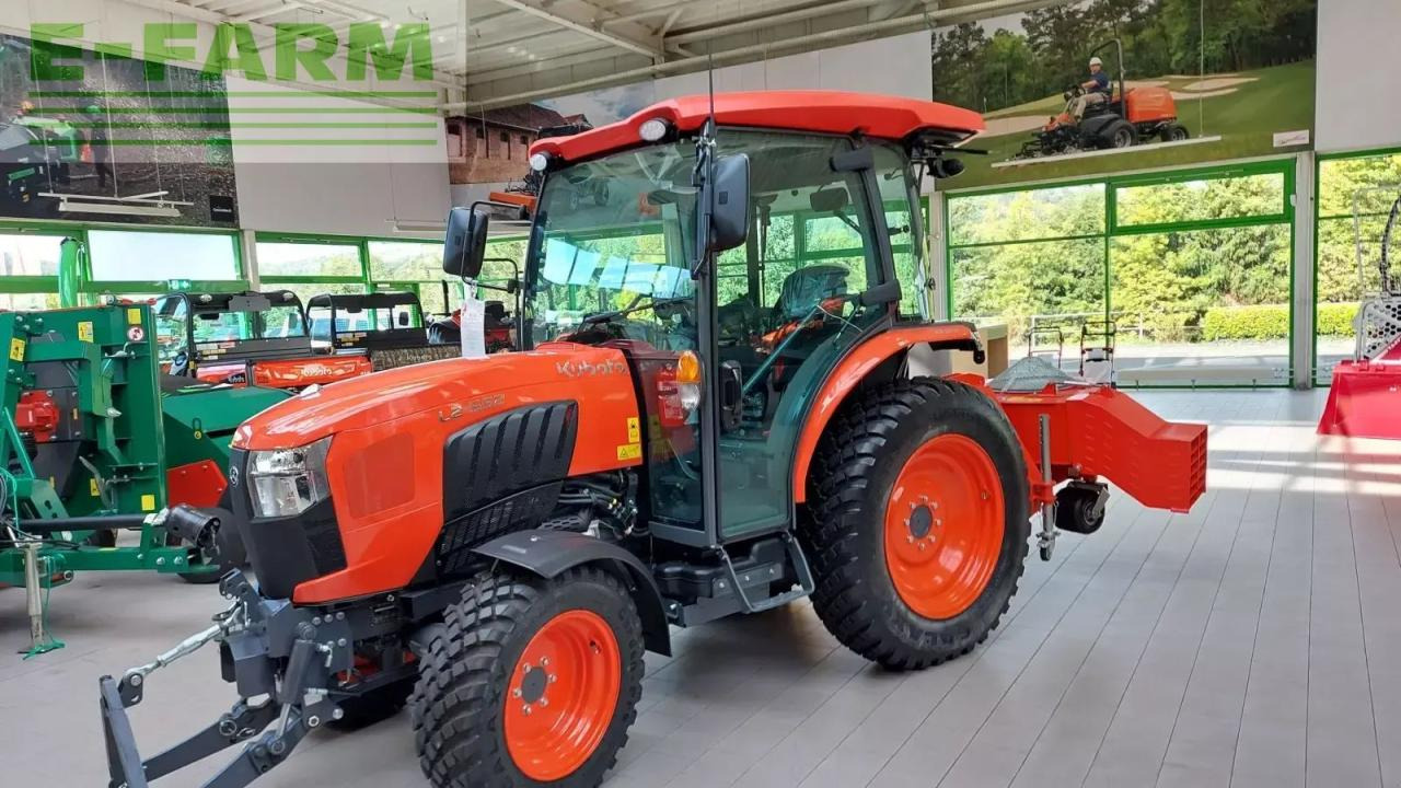 Kubota l2-552 - Tractor: foto 2 Kubota l2-552 - Tractor: foto 2