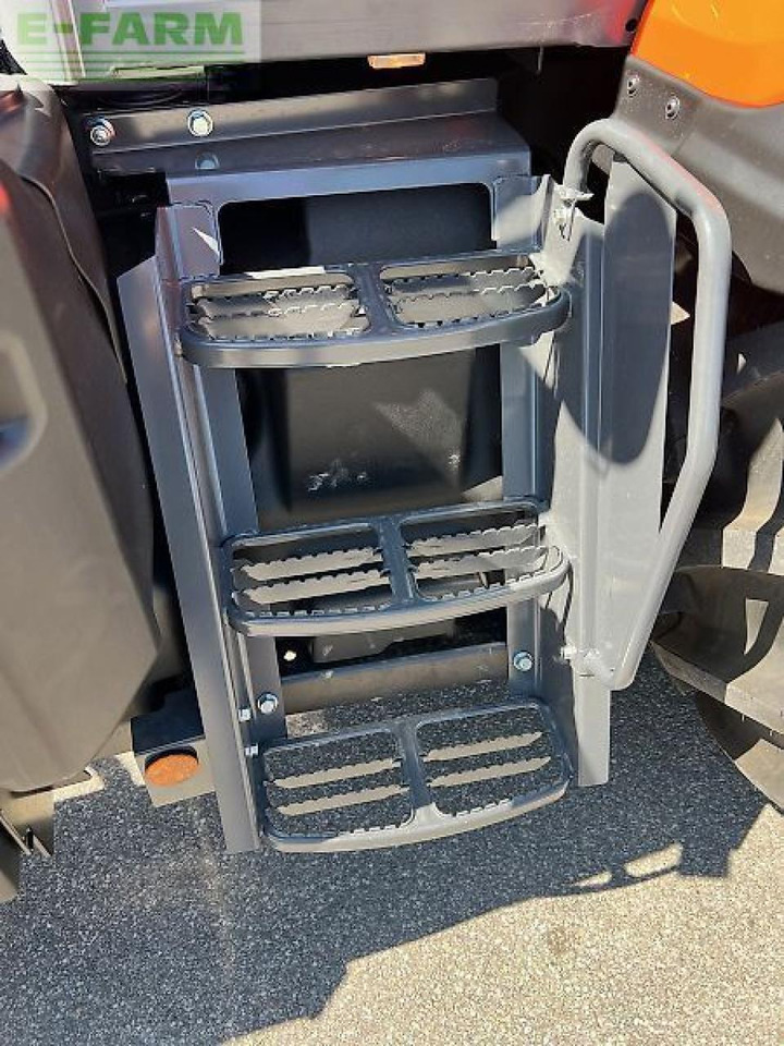 Kubota m6132 - Tractor: foto 5 Kubota m6132 - Tractor: foto 5