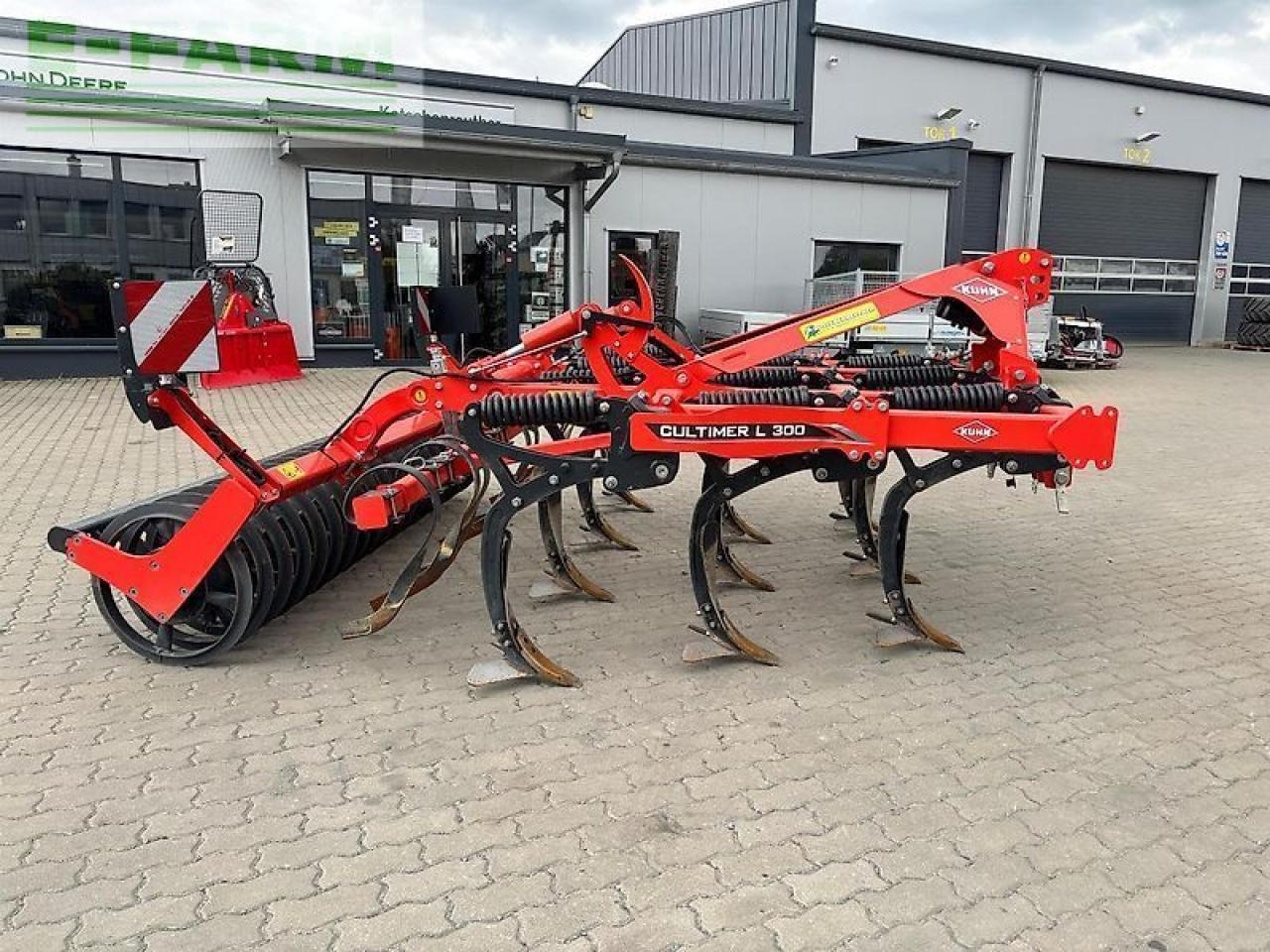 Kuhn cultimer l 300 ns - Cultivador: foto 1 Kuhn cultimer l 300 ns - Cultivador: foto 1