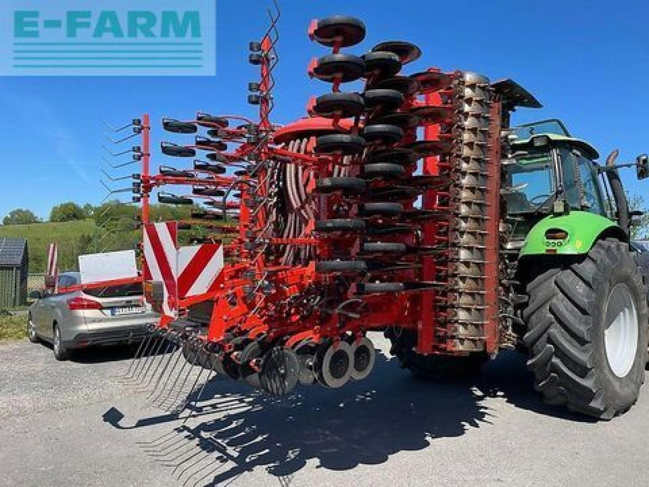 Kuhn drillkombi btf 5000 r mit fronttank und kreisele - Sembradora: foto 4 Kuhn drillkombi btf 5000 r mit fronttank und kreisele - Sembradora: foto 4