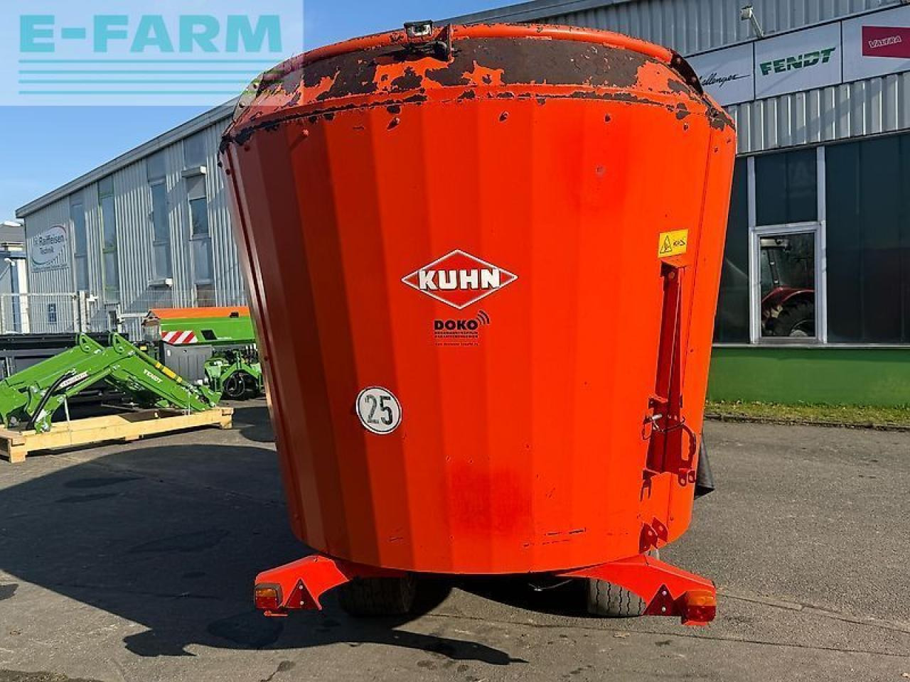 Kuhn futtermischwagen 1670 - Maquinaria ganadera: foto 4 Kuhn futtermischwagen 1670 - Maquinaria ganadera: foto 4
