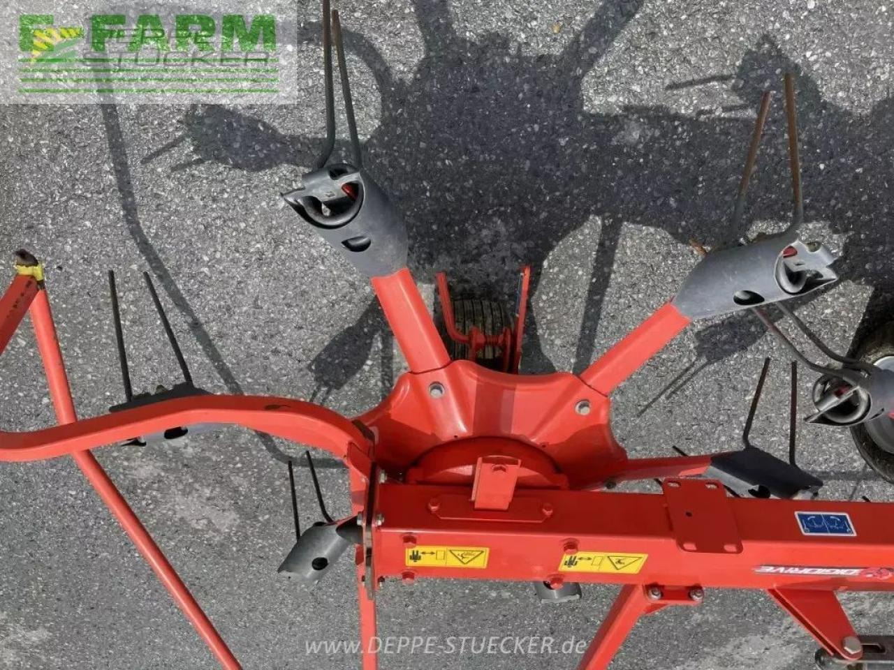 Kuhn gf10803 (my 2023) - Henificadora: foto 3 Kuhn gf10803 (my 2023) - Henificadora: foto 3