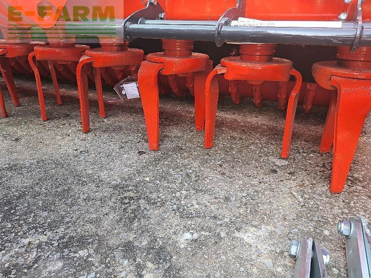 Kuhn hr3030 - Equipo para trabajo del suelo: foto 2 Kuhn hr3030 - Equipo para trabajo del suelo: foto 2