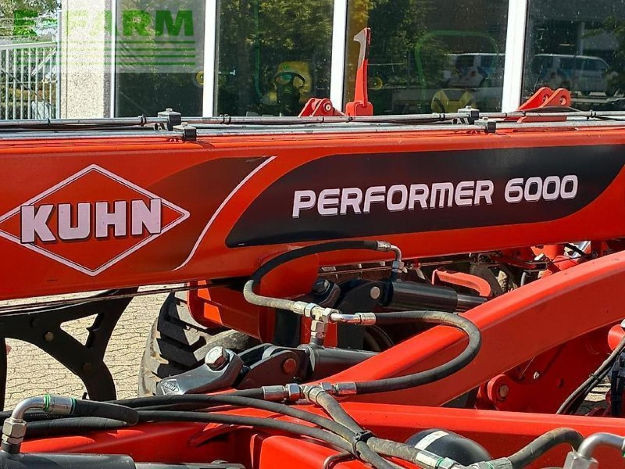 Kuhn performer 600 - Cultivador: foto 3 Kuhn performer 600 - Cultivador: foto 3