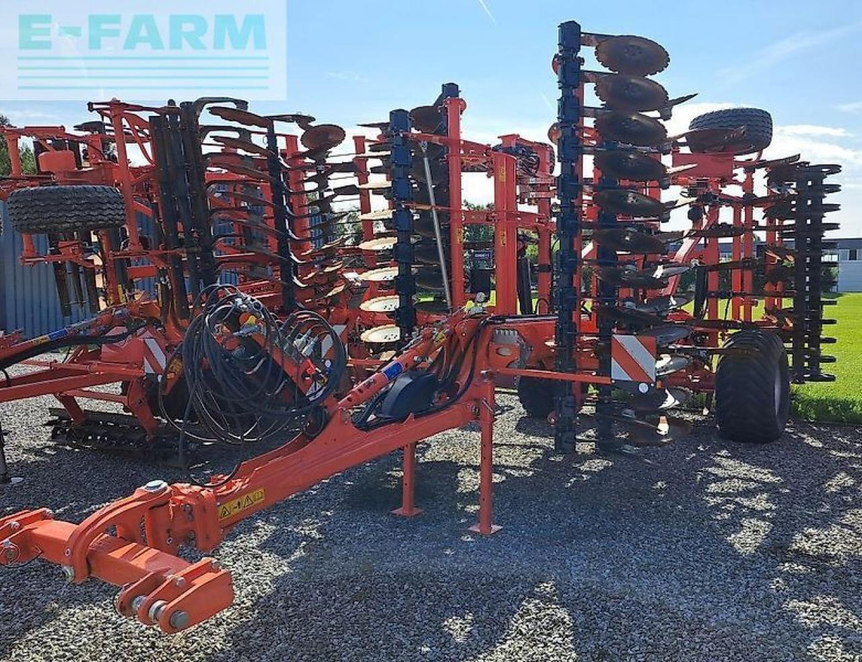 Kuhn performer 6000 - Combinado de siembra: foto 1 Kuhn performer 6000 - Combinado de siembra: foto 1