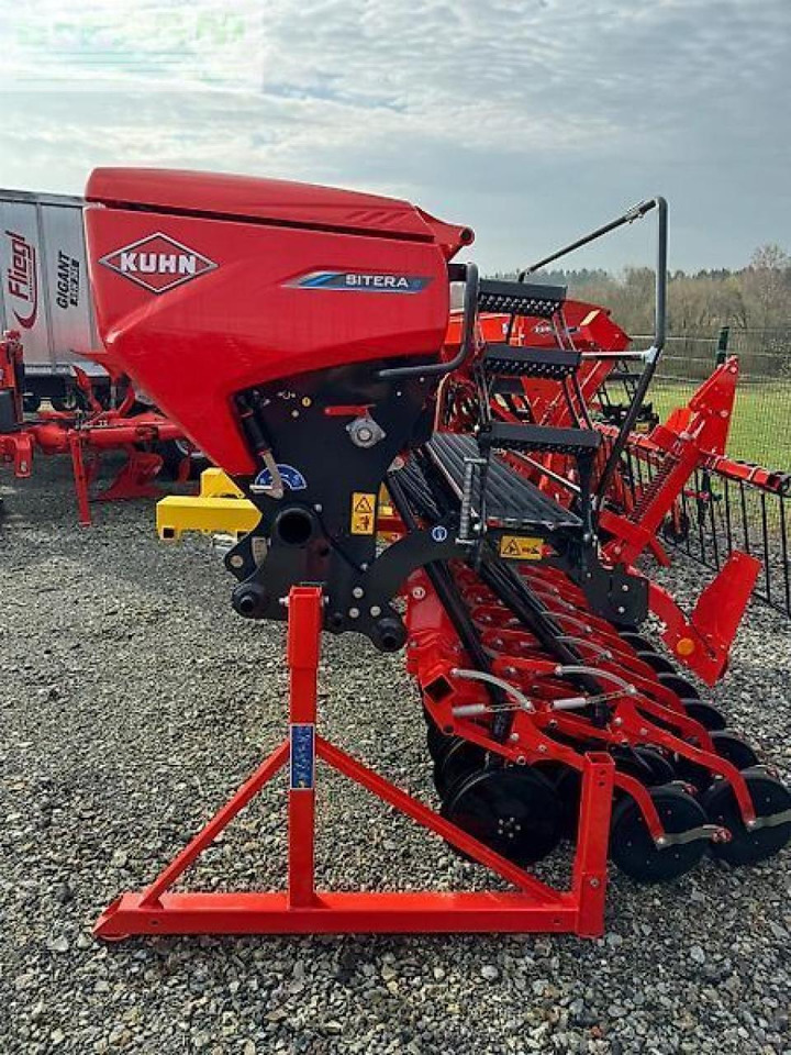 Kuhn sitera 3030-24 e - Sembradora: foto 5 Kuhn sitera 3030-24 e - Sembradora: foto 5