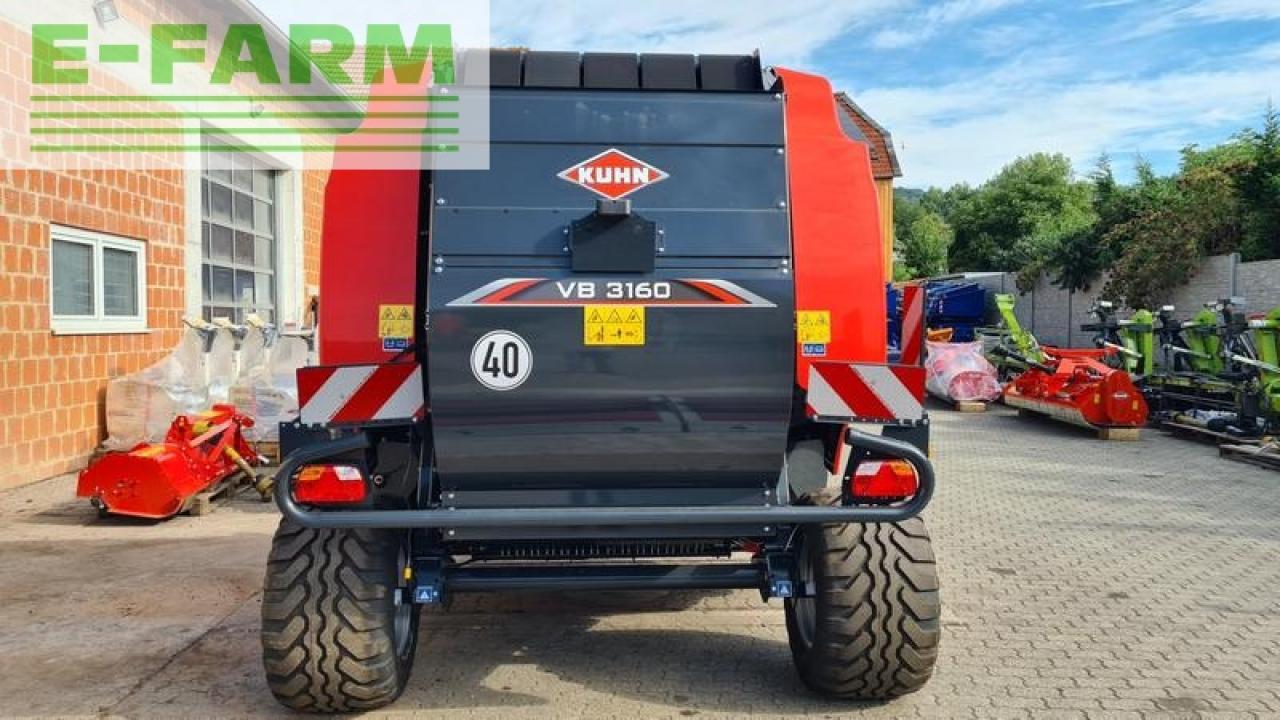 Kuhn vb 3160 oc 14 - 14 messer schneidwerk, isobus, 2. riemenantrieb, high silage satz - Empacadora de pacas cuadradas: foto 4 Kuhn vb 3160 oc 14 - 14 messer schneidwerk, isobus, 2. riemenantrieb, high silage satz - Empacadora de pacas cuadradas: foto 4