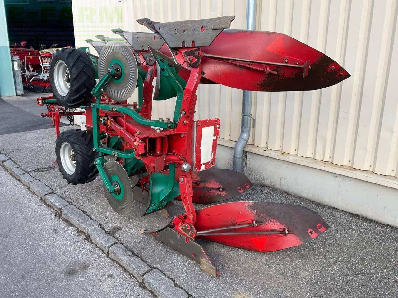 Kverneland LS 100-200 4-sch. - Arado: foto 4 Kverneland LS 100-200 4-sch. - Arado: foto 4