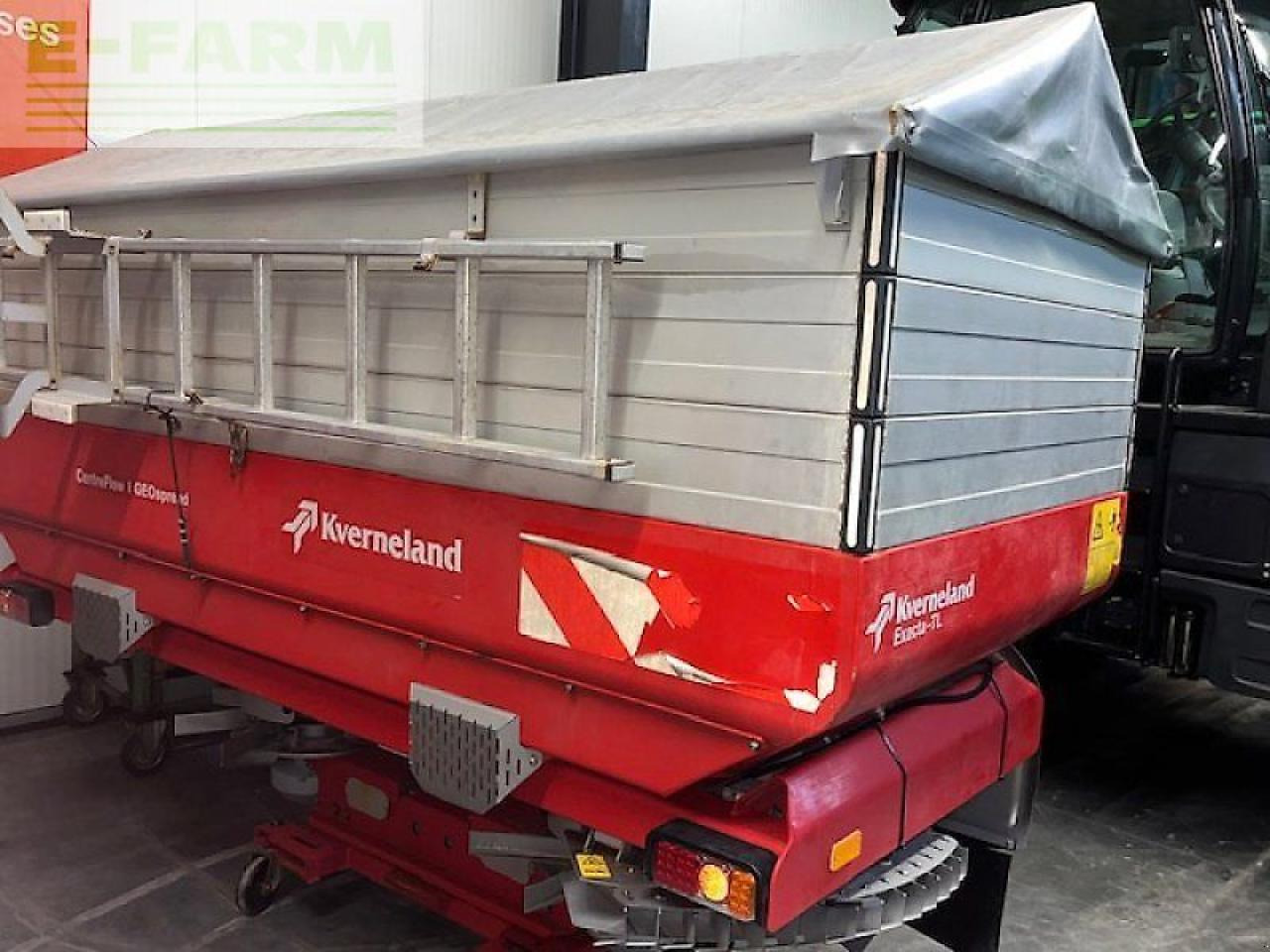 Kverneland exacta tl geospread - Esparcidor de fertilizantes: foto 3 Kverneland exacta tl geospread - Esparcidor de fertilizantes: foto 3